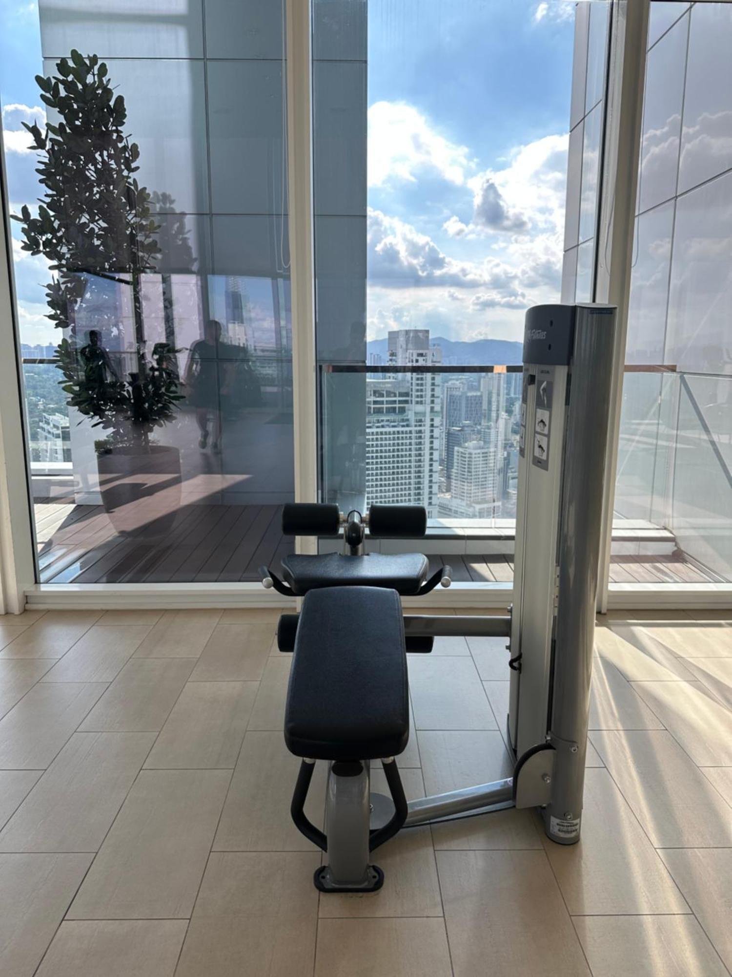 The Platinum Kuala Lumpur By Crown Suites Ngoại thất bức ảnh